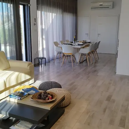 Holiday home Nika