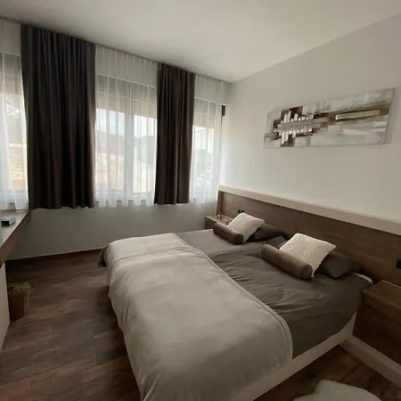 Nika Holiday home